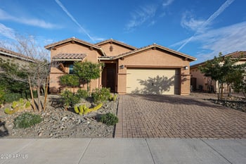8829 167th Dr, Goodyear, AZ 85338