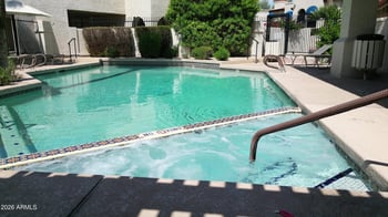 8829 48th St #1, Phoenix, AZ 85044