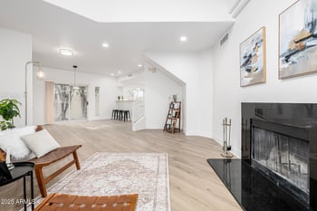 8829 51st St #3, Phoenix, AZ 85044