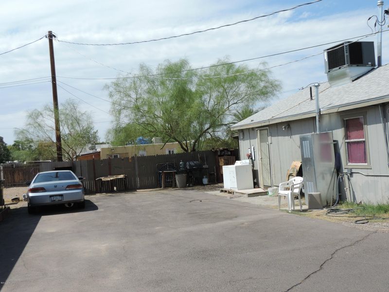 8829 N 1st St, Phoenix, AZ 85020