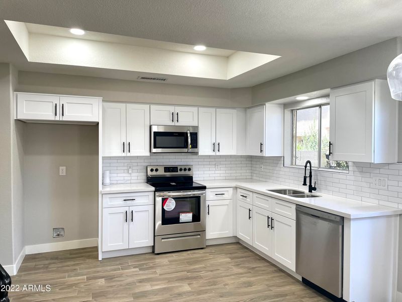 8829 S 51st St #2, Phoenix, AZ 85044