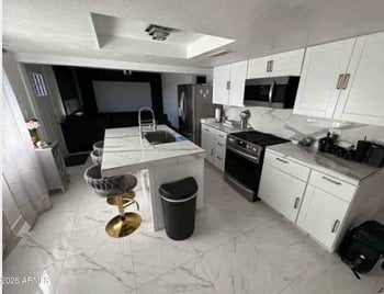 8830 Glenrosa Ave, Phoenix, AZ 85037