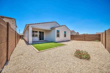 8830 Pasadena Ave, Glendale, AZ 85305