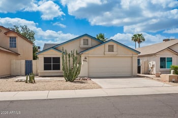 8831 Athens St, Peoria, AZ 85382
