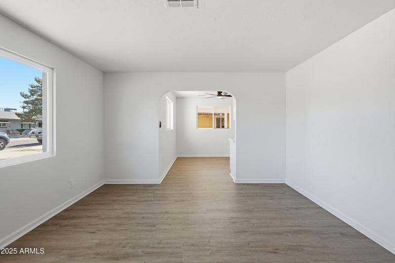 8832 30th Ave, Phoenix, AZ 85051