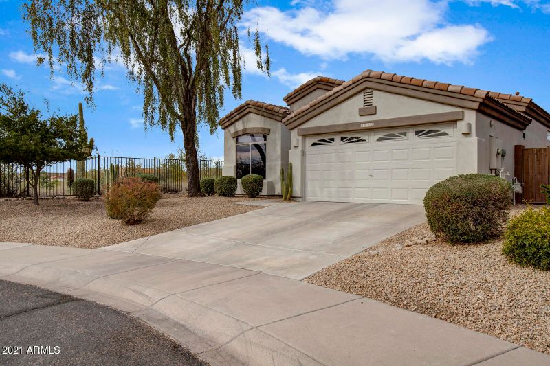8832 E Conquistadores Dr, Scottsdale, AZ 85255