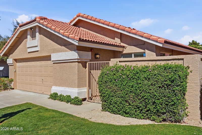 8832 E Sunnyside Dr, Scottsdale, AZ 85260