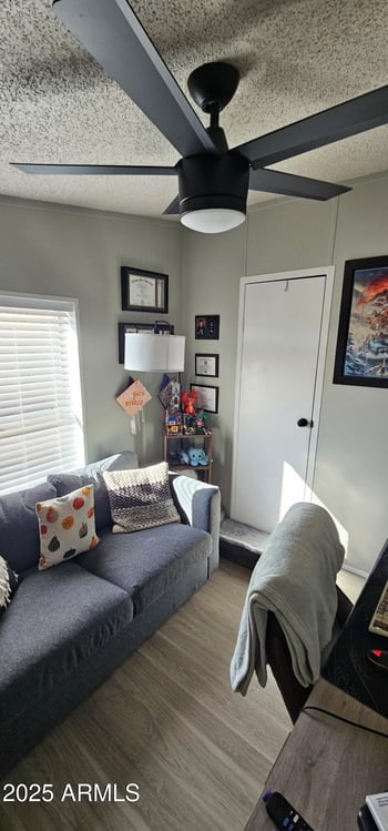 8832 Pueblo Ave #105, Mesa, AZ 85208