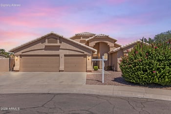 8832 Betty Elyse Ln, Peoria, AZ 85382