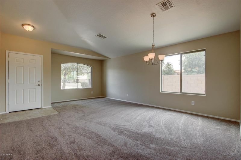 8832 W Hammond Ln, Tolleson, AZ 85353