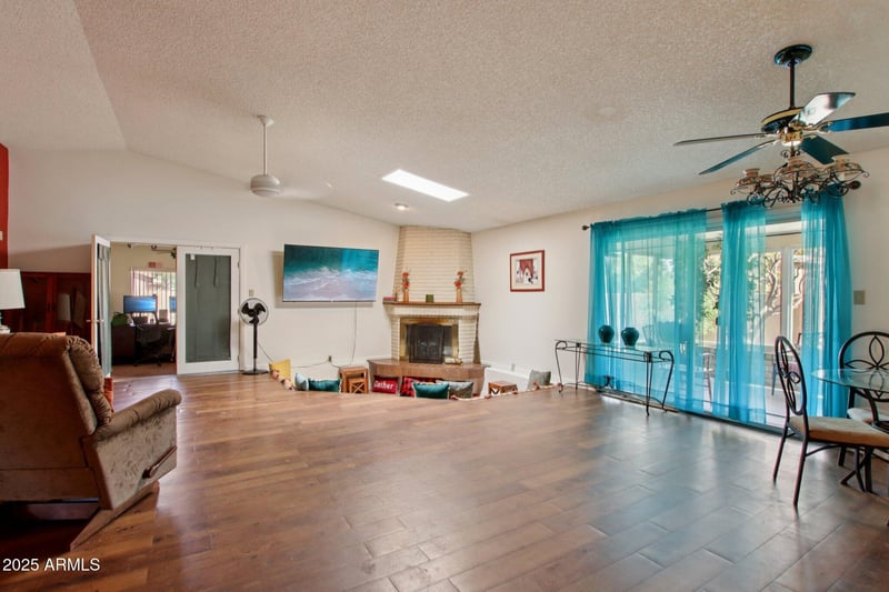 8833 Player Dr, Sun Lakes, AZ 85248