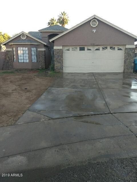 8833 W Fairmount Ave, Phoenix, AZ 85037