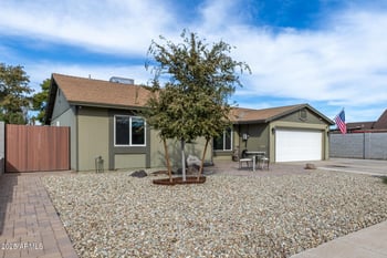 8834 Osborn Rd, Phoenix, AZ 85037