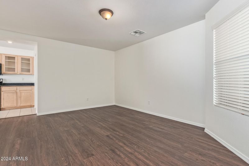 8834 S 12th St, Phoenix, AZ 85042