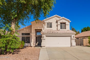 8836 Salter Dr, Peoria, AZ 85382