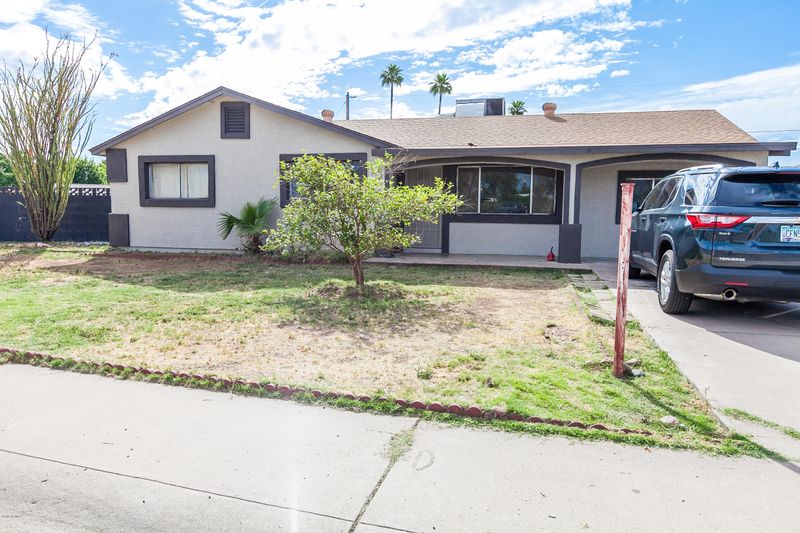 8837 N 37th Dr, Phoenix, AZ 85051