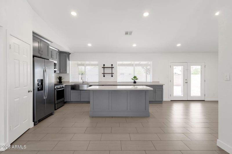 8837 W Coolidge St, Phoenix, AZ 85037