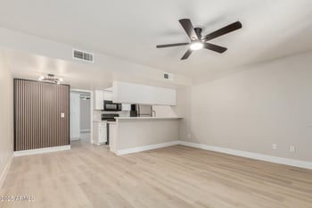 8838 8th St #B12, Phoenix, AZ 85020