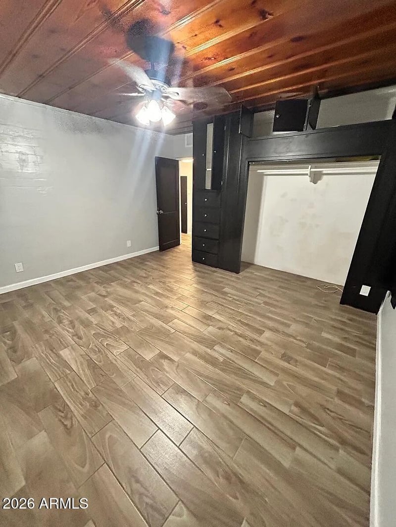 8838 2nd St, Phoenix, AZ 85020