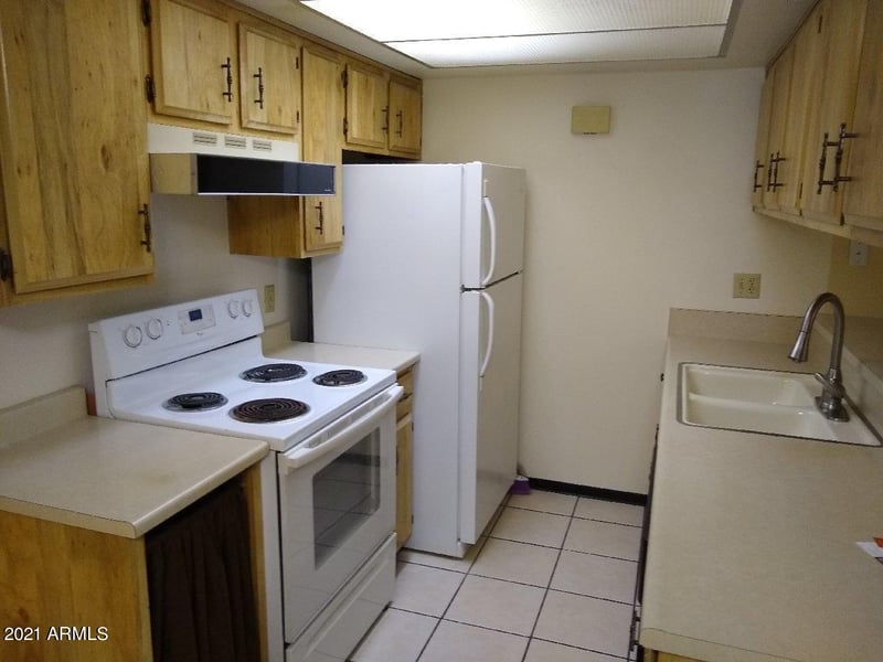8838 N 8th St #103, Phoenix, AZ 85020
