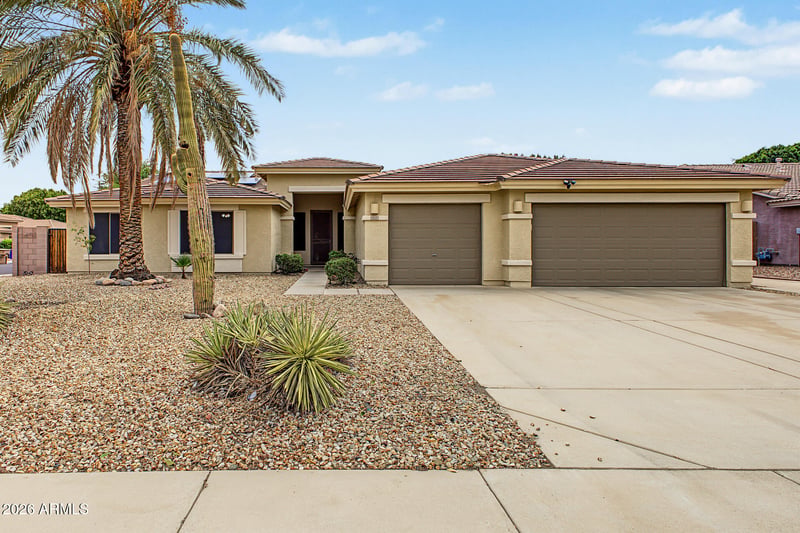 8838 W Potter Dr, Peoria, AZ 85382