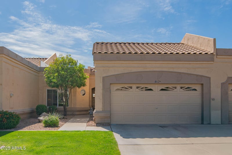 8839 Rimrock Dr, Peoria, AZ 85382