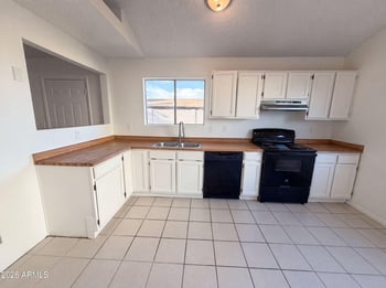 8839 Carol Ave, Peoria, AZ 85345