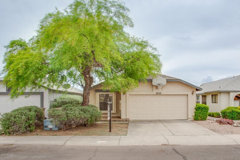 8839 W Willowbrook Dr, Peoria, AZ 85382