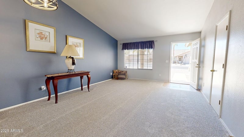 884 15th Ave, Apache Junction, AZ 85120