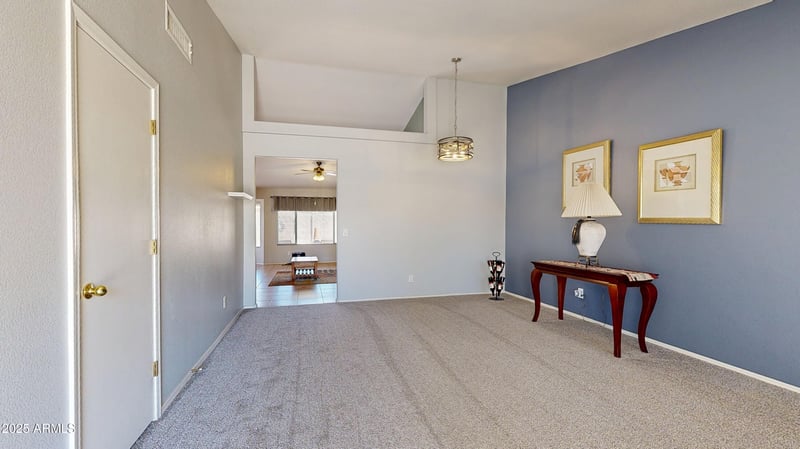 884 15th Ave, Apache Junction, AZ 85120