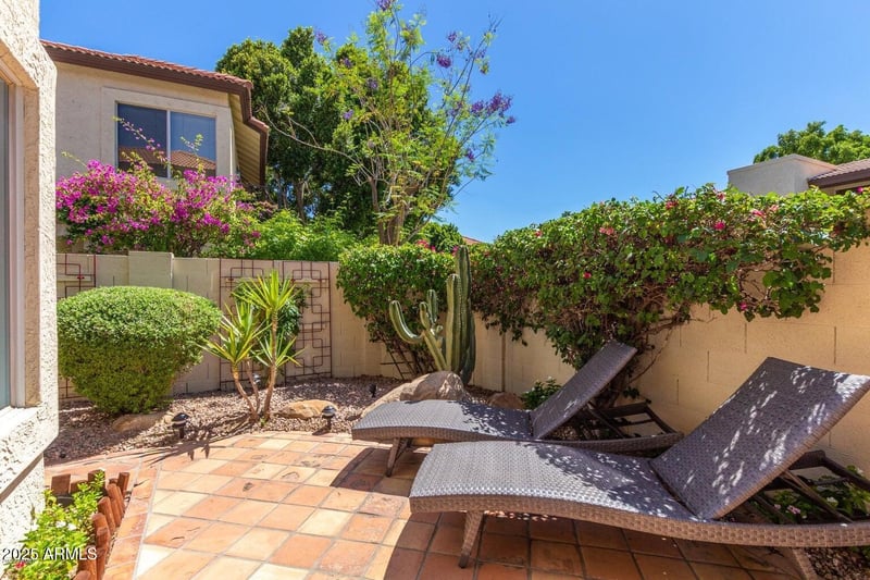 8841 51st St #1, Phoenix, AZ 85044