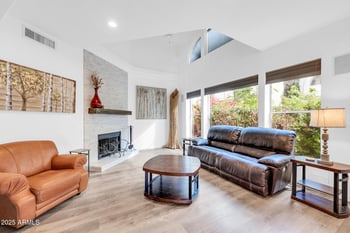 8841 51st St #1, Phoenix, AZ 85044