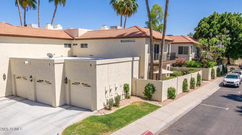 8841 51st St #1, Phoenix, AZ 85044