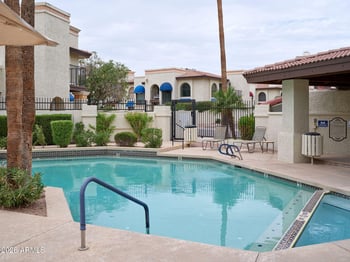 8841 S 51st St #3, Phoenix, AZ 85044
