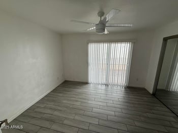 8842 N 8th St #103, Phoenix, AZ 85020