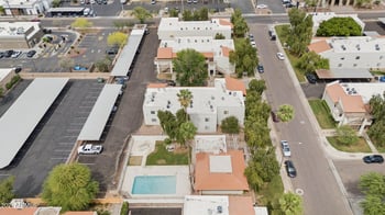 8842 8th St #207, Phoenix, AZ 85020