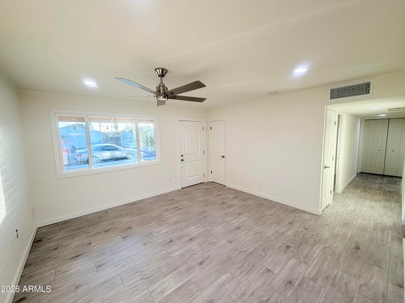 8843 N 40th Ave, Phoenix, AZ 85051