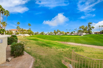 8844 51st St #2, Phoenix, AZ 85044