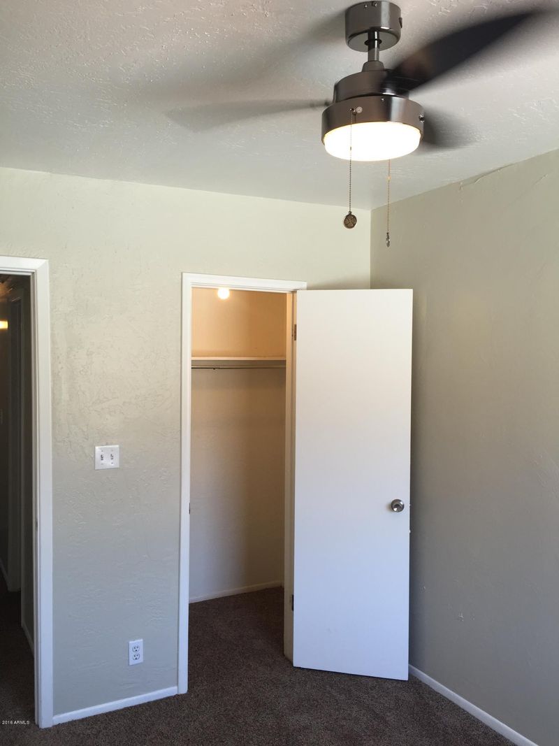 8845 N 12th Pl, Phoenix, AZ 85020