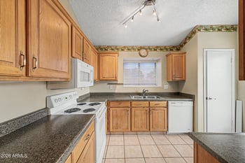 8845 Palo Verde Ave, Peoria, AZ 85345