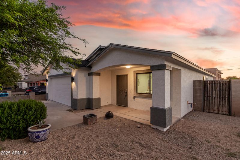 8846 N 3rd St, Phoenix, AZ 85020