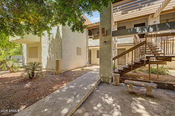 8847 N 8th St #101, Phoenix, AZ 85020
