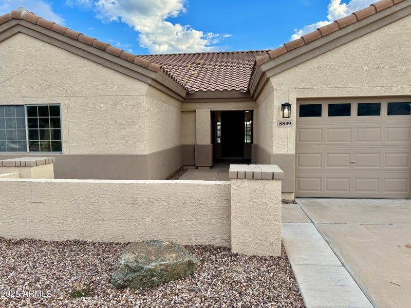 8849 Port Royale Ln, Peoria, AZ 85381