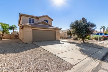 885 Lakeview Dr, San Tan Valley, AZ 85143