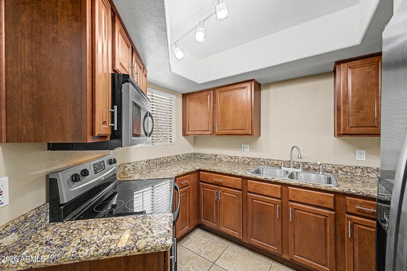 885 Granite Reef Rd #82, Scottsdale, AZ 85257