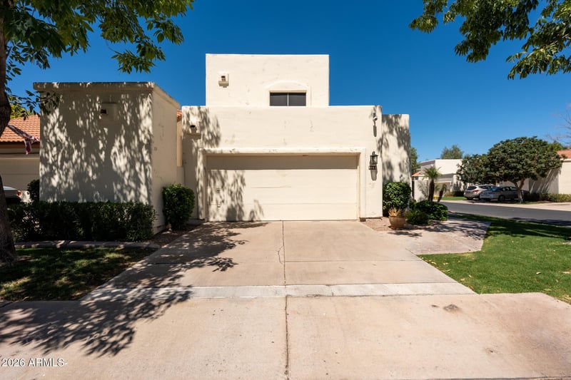 8852 S Taylor Dr, Tempe, AZ 85284