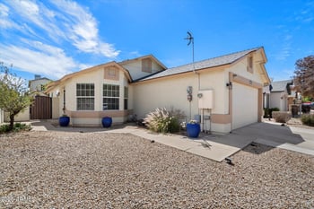 8853 John Cabot Rd, Peoria, AZ 85382