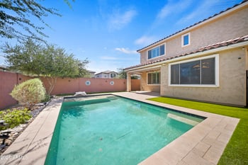 8853 W Fleetwood Ln, Glendale, AZ 85305