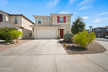8853 W Fleetwood Ln, Glendale, AZ 85305