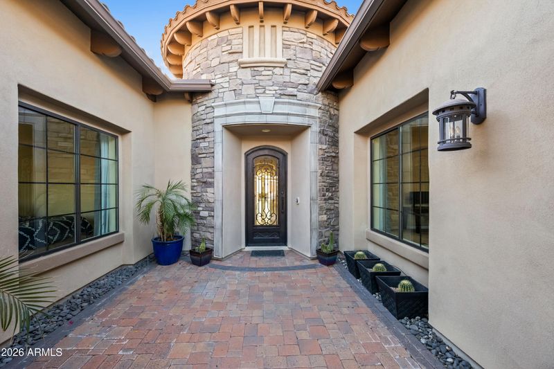 8856 E Rosedale Cir, Mesa, AZ 85207